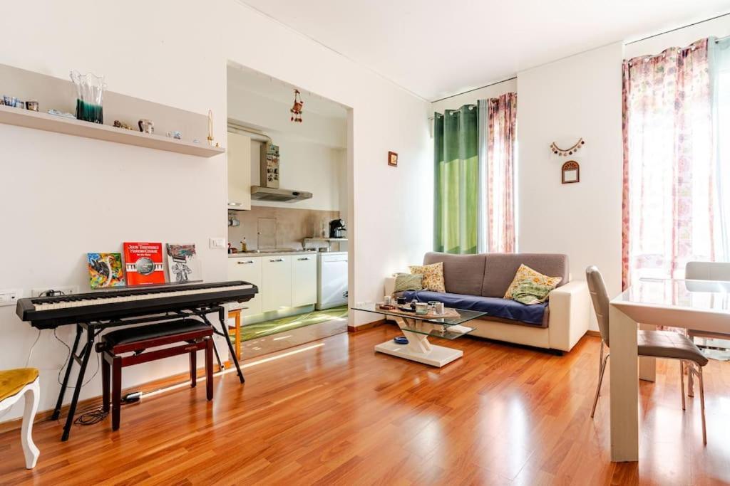 Amiro Casa Sea View Torre Apartment Генуа Екстериор снимка